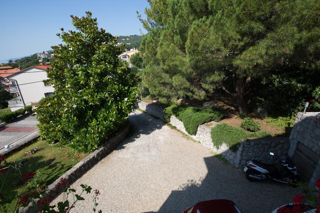 Apartments Kinkela Opatija Extérieur photo